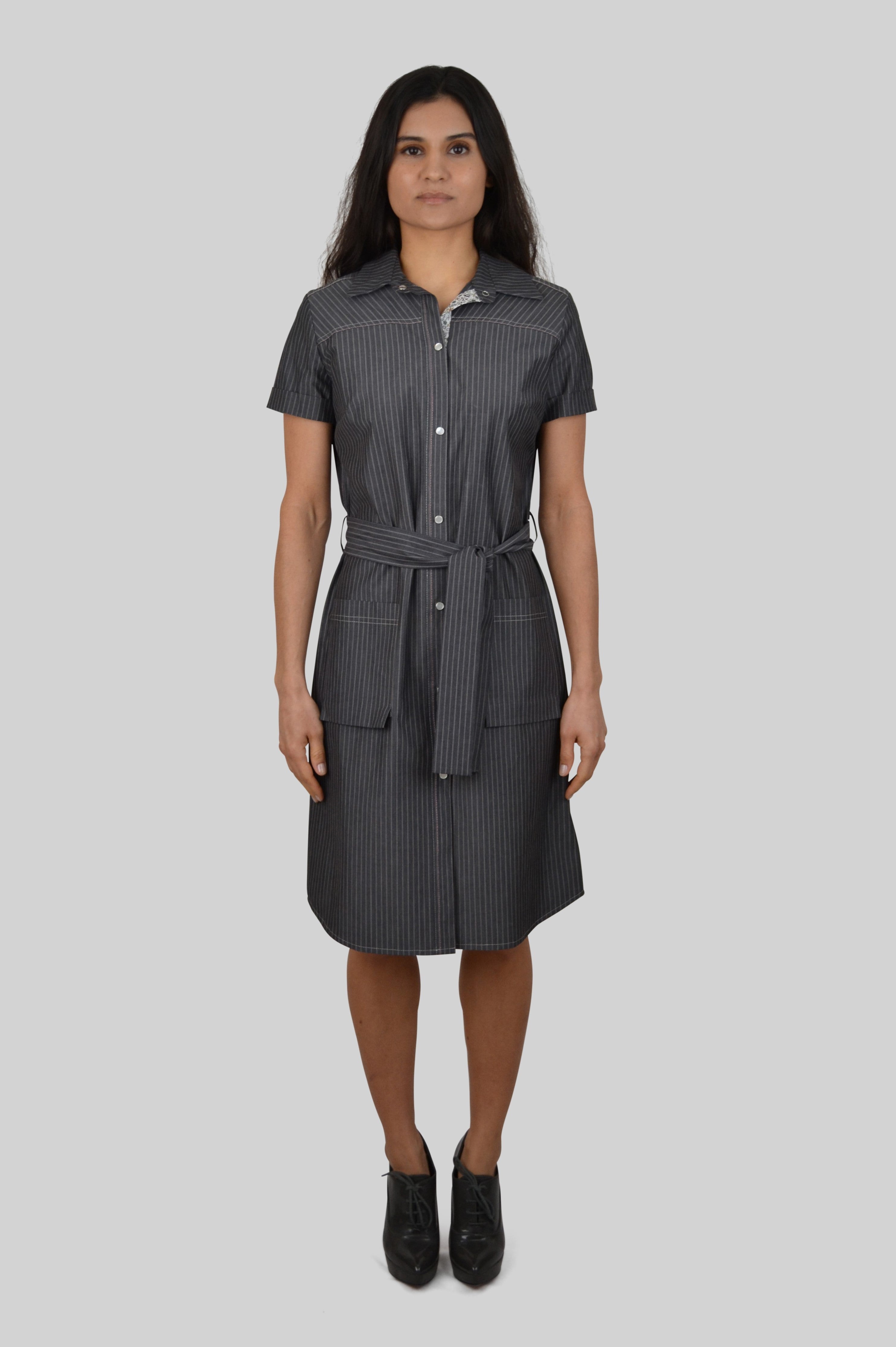 Hemdkleid mit Knopfleiste | Nadelstreif