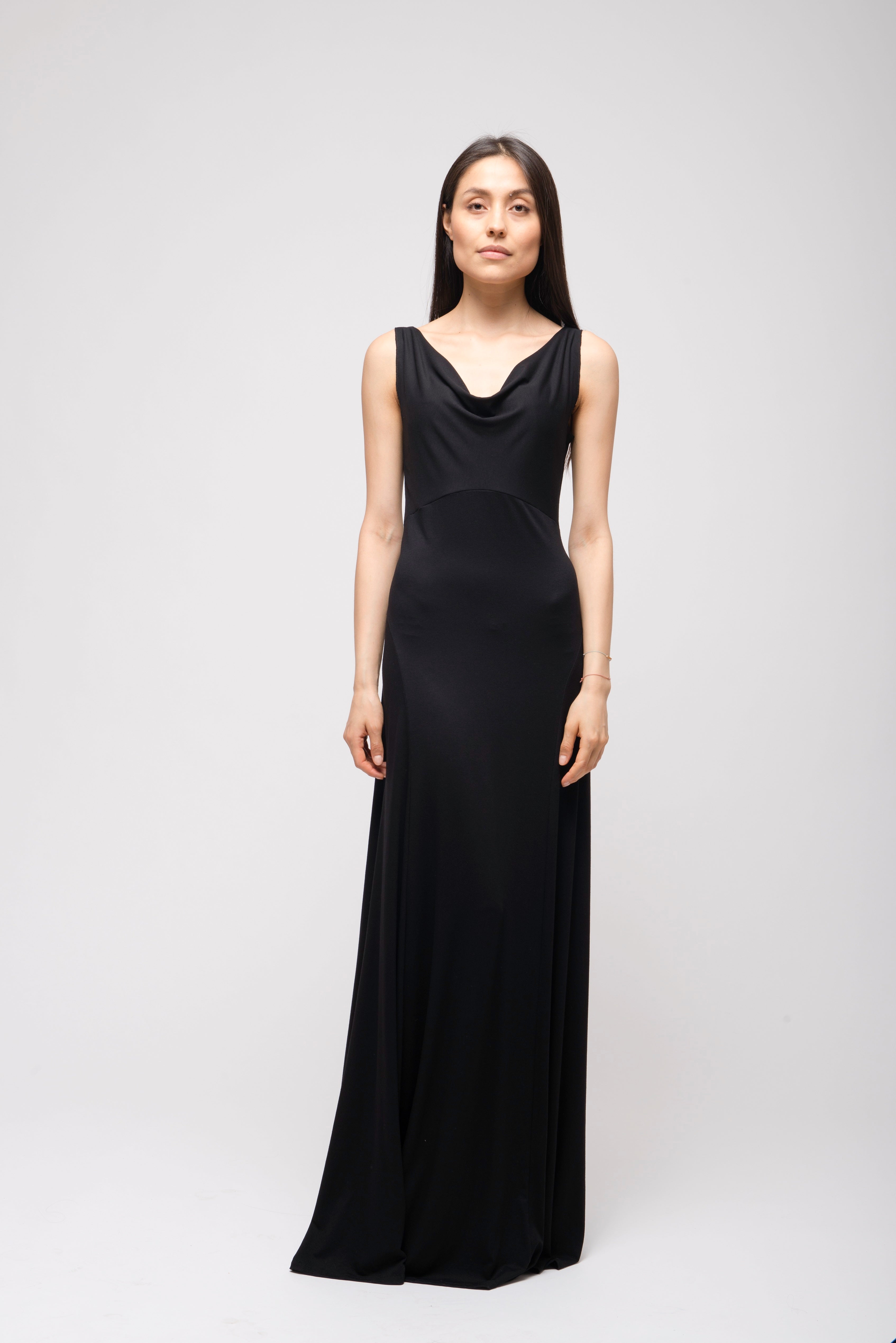 Abendkleid Wasserfall mit Schleppe |Wunschfarbe