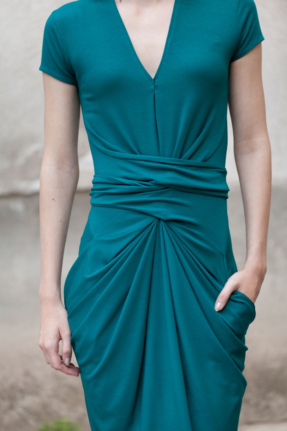 Kleid Vena mit Wickeloptik | Wunschfarbe