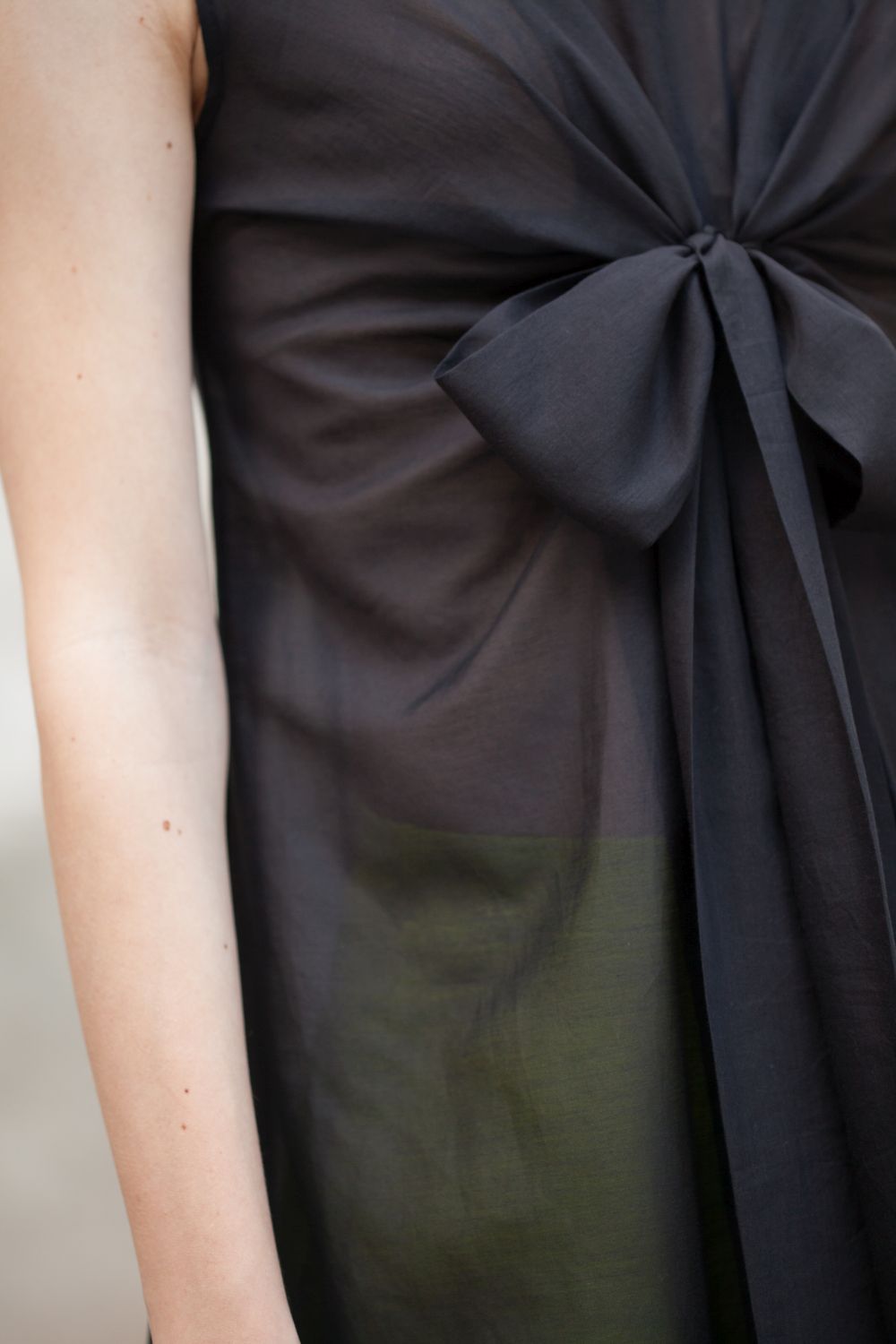 Kleid mit Maschendetail Baumwolle-Seide | Transparent